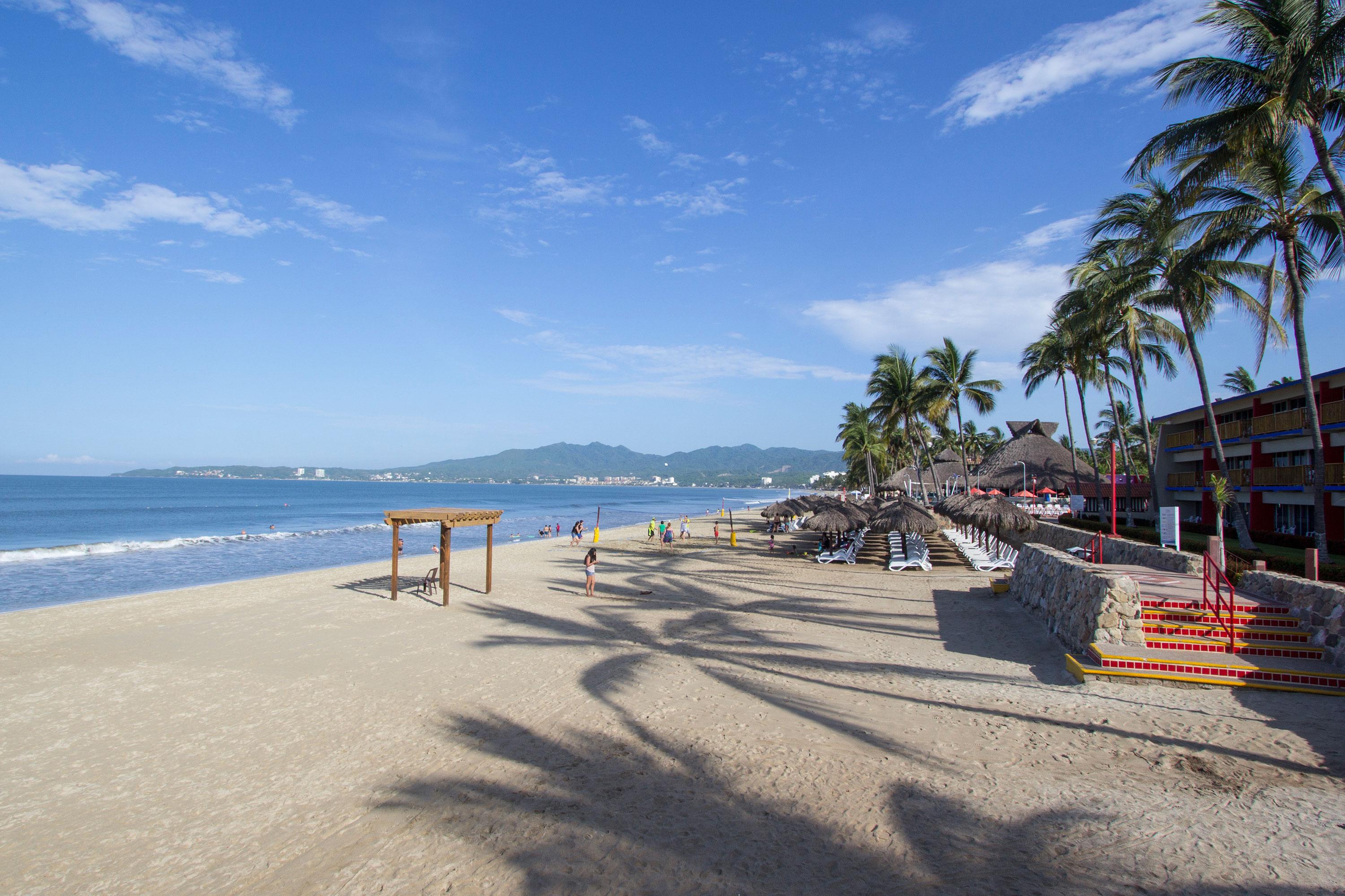 Grand Decameron Complex Bucerias, A Trademark All-Inclusive Resort Bagian luar foto