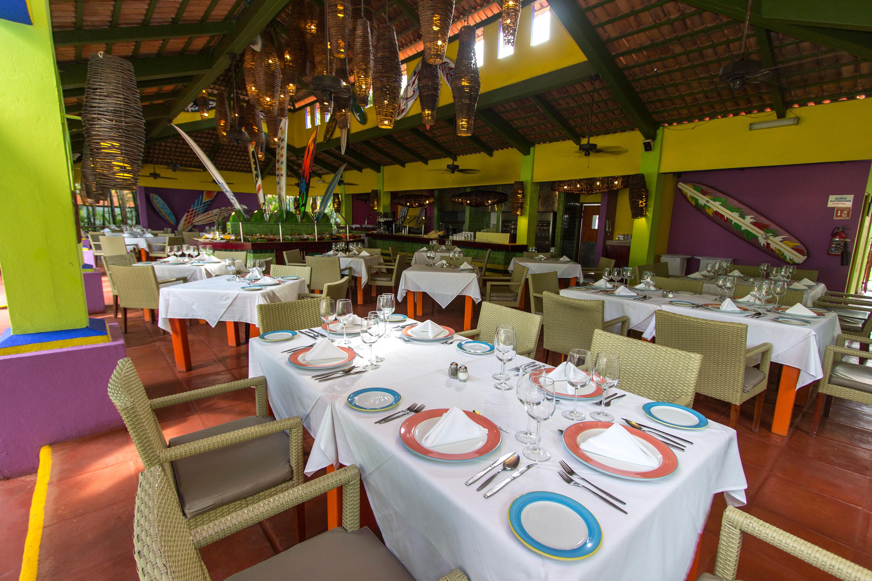 Grand Decameron Complex Bucerias, A Trademark All-Inclusive Resort Bagian luar foto