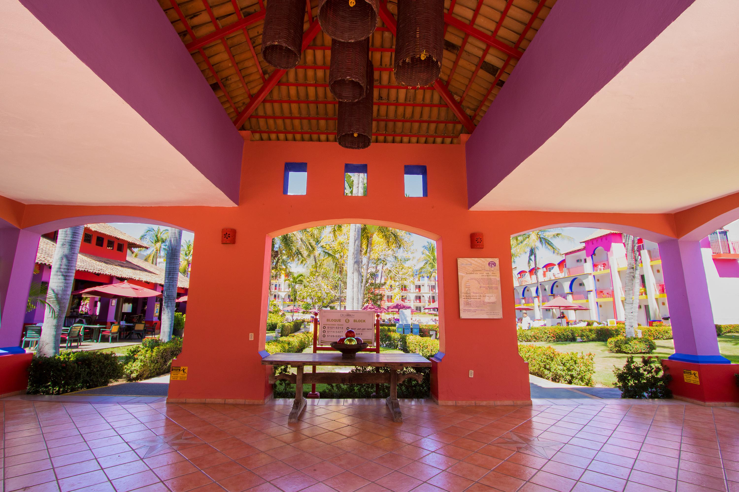 Grand Decameron Complex Bucerias, A Trademark All-Inclusive Resort Bagian luar foto