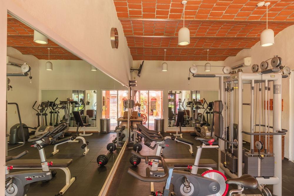 Grand Decameron Complex Bucerias, A Trademark All-Inclusive Resort Bagian luar foto