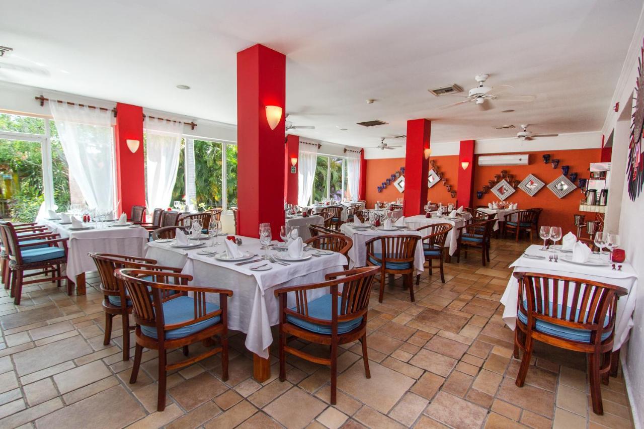 Grand Decameron Complex Bucerias, A Trademark All-Inclusive Resort Bagian luar foto
